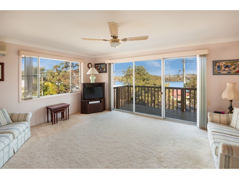 79 Blue Bell Drive, Wamberal NSW 2260