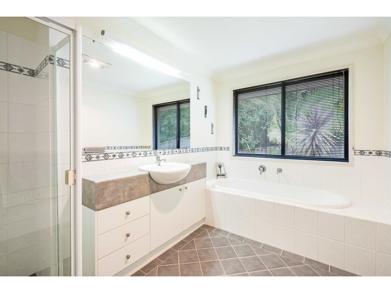 24 Mayfair Close, Terrigal NSW 2260