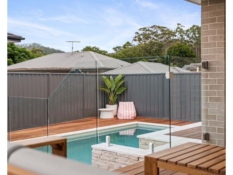 1a Carrabella Avenue, Springfield NSW 2250