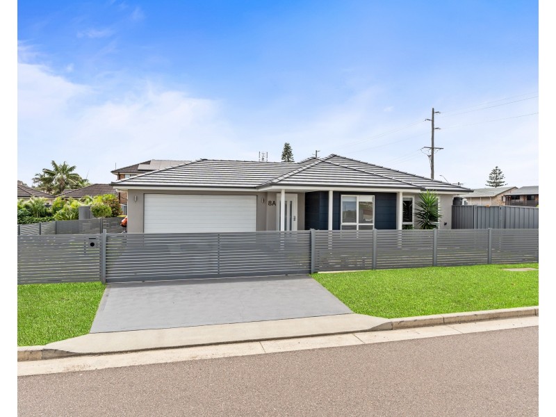 8a Yellawa Close, The Entrance North NSW 2261