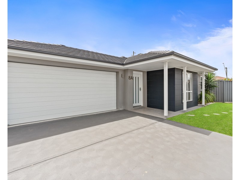 8a Yellawa Close, The Entrance North NSW 2261
