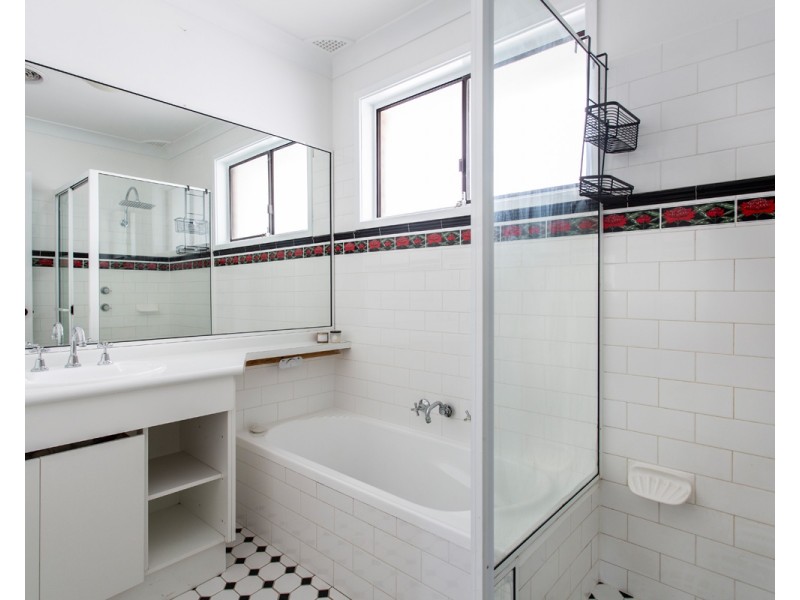 36 Green Plateau Road, Springfield NSW 2250