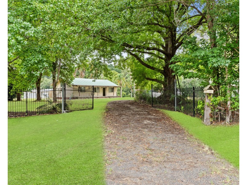 254 Pacific Highway, Ourimbah NSW 2258