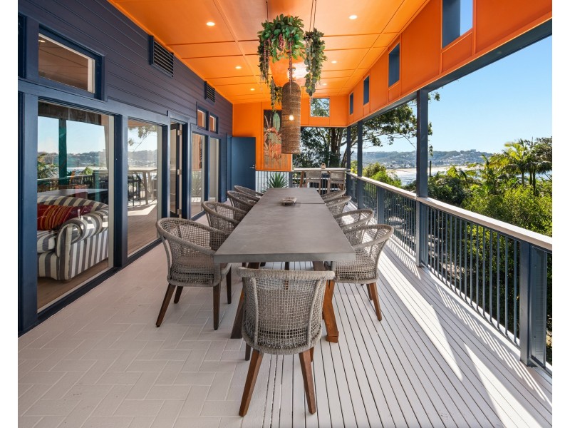 27 Fairscene Crescent, Avoca Beach NSW 2251