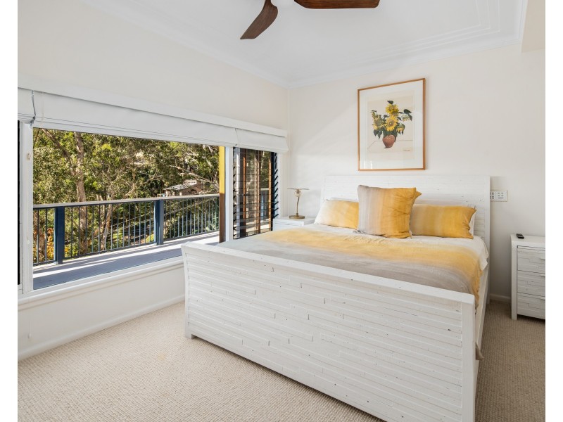 27 Fairscene Crescent, Avoca Beach NSW 2251