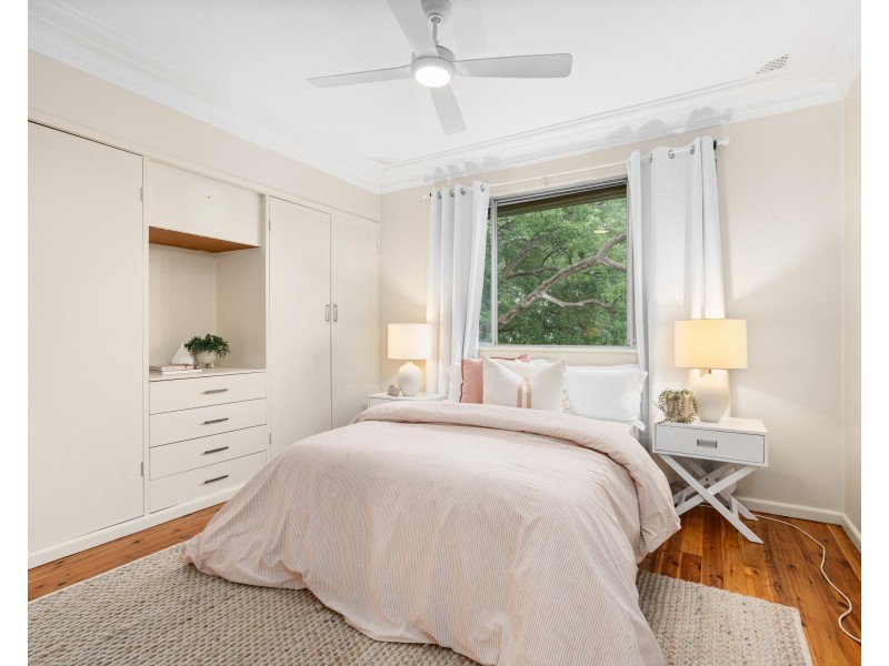 10 Tingira Crescent, Wyoming NSW 2250