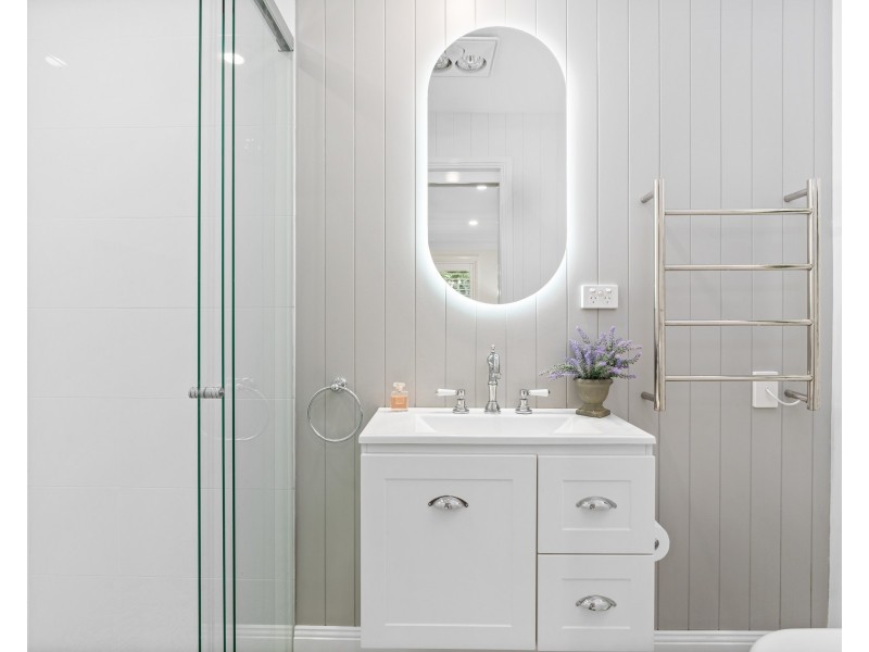 15B Paperbark Close, Wyoming NSW 2250