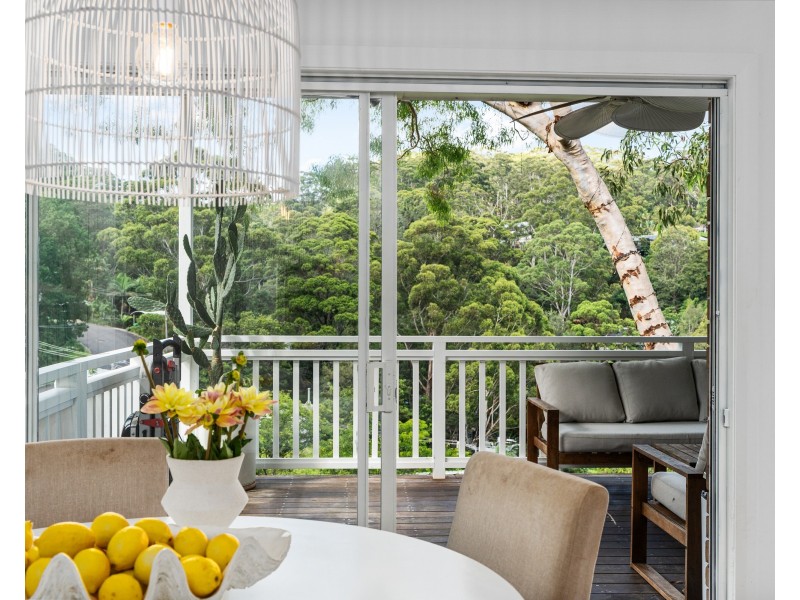 30 Cabbage Tree Avenue, Avoca Beach NSW 2251