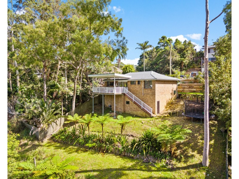 30 Cabbage Tree Avenue, Avoca Beach NSW 2251