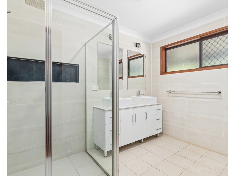 168 Pacific Highway, Ourimbah NSW 2258