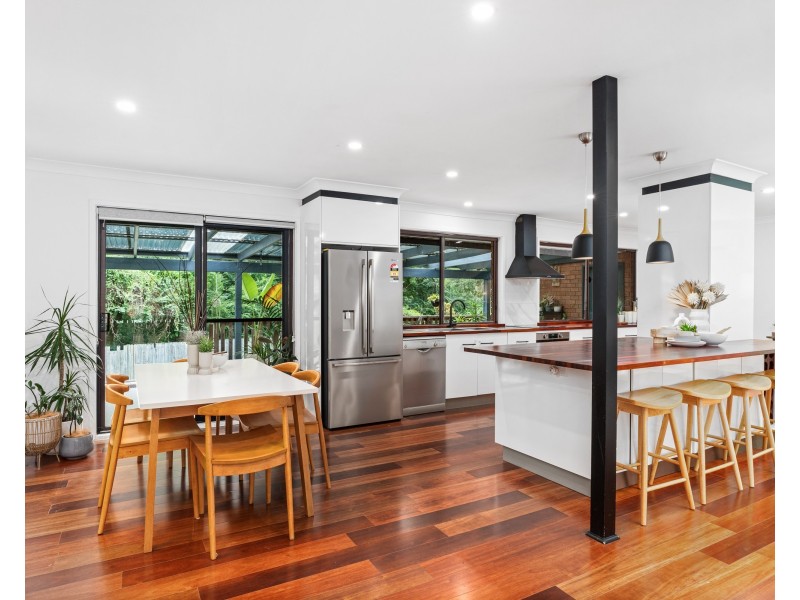 13 Perratt Close, Lisarow NSW 2250