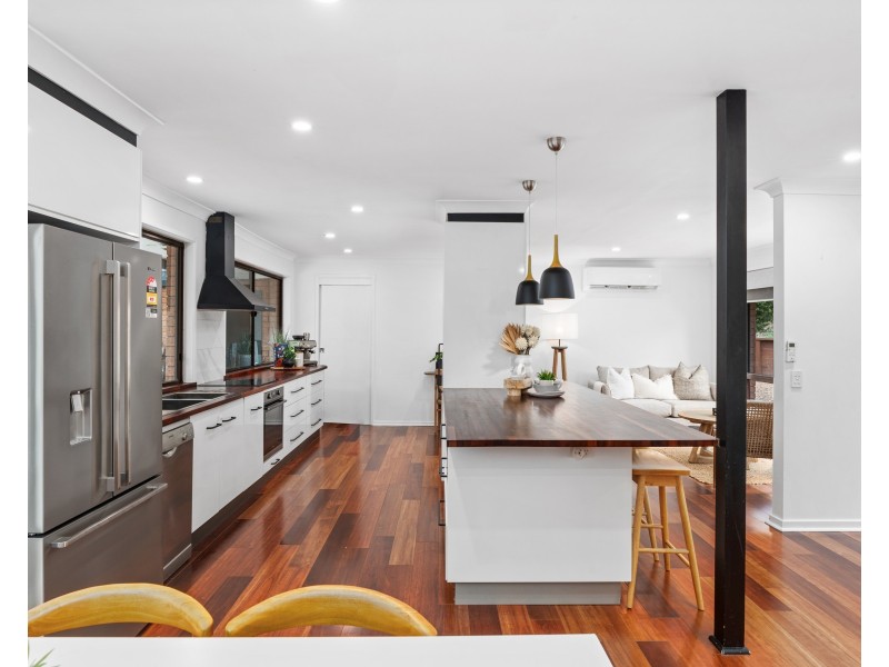 13 Perratt Close, Lisarow NSW 2250