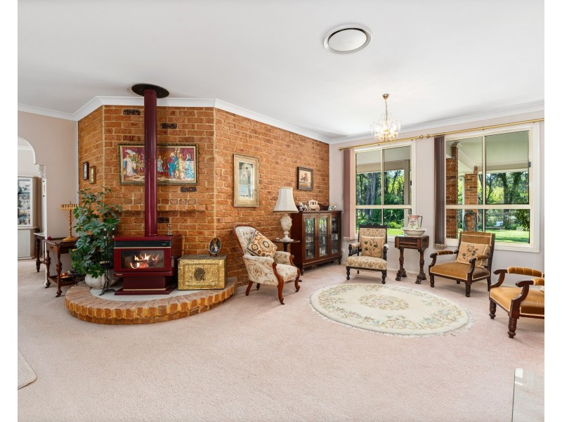 5 Hayley Close, Tumbi Umbi NSW 2261