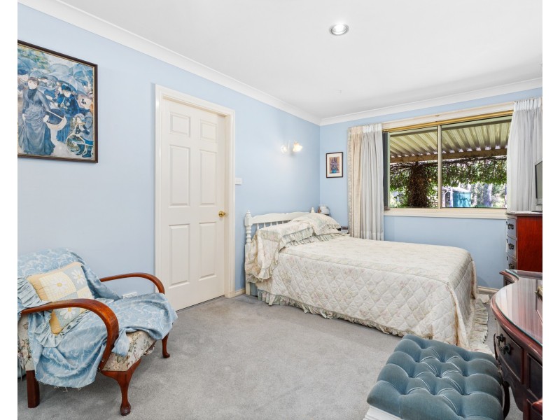 5 Hayley Close, Tumbi Umbi NSW 2261