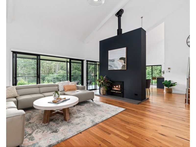 390 Oak Road, Matcham NSW 2250