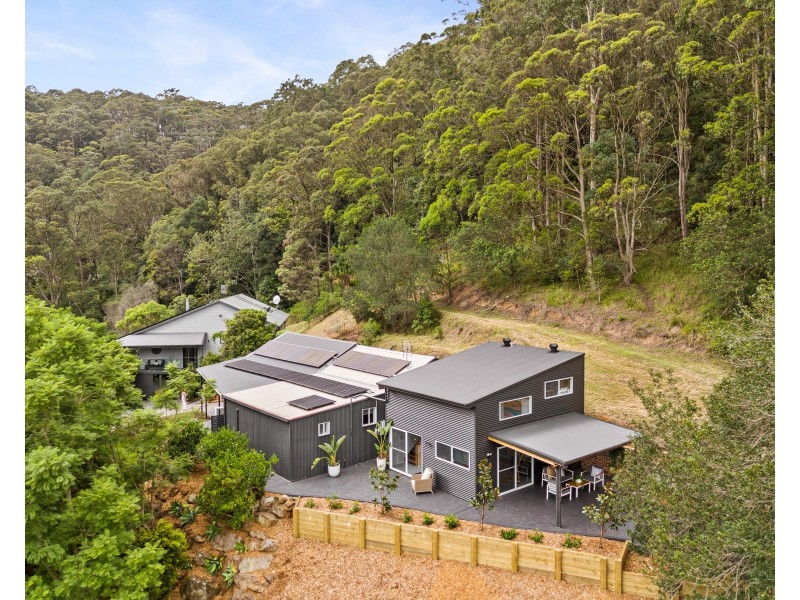 390 Oak Road, Matcham NSW 2250