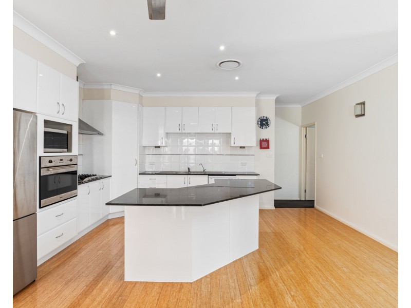 8 Minell Close, Wamberal NSW 2260