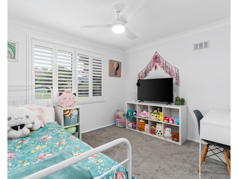 23 Georgia Avenue, Wyoming NSW 2250