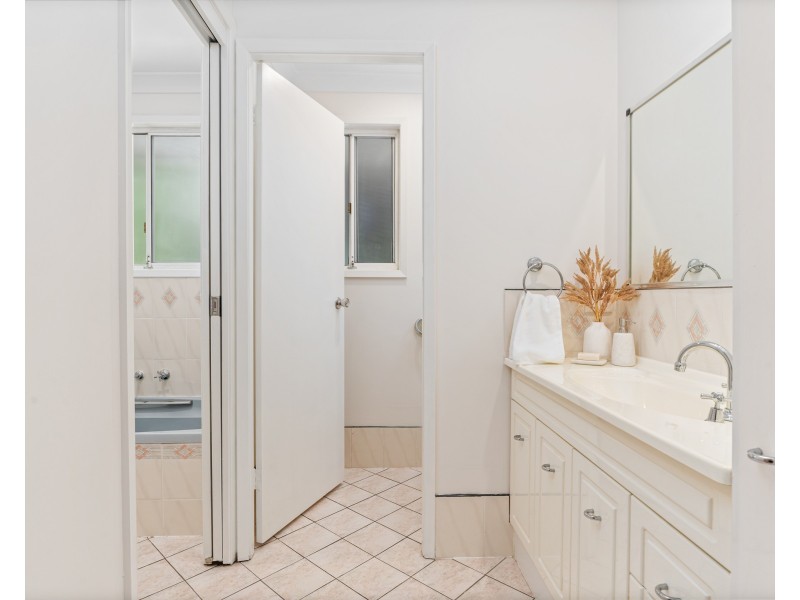 15 Pierce Street, Niagara Park NSW 2250
