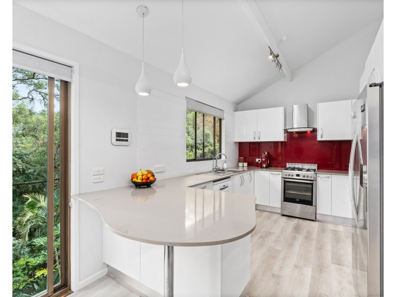 86 Bay View Avenue, East Gosford NSW 2250