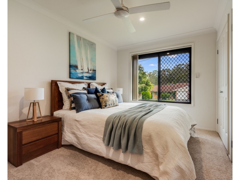 16 Beaumont Avenue, Wyoming NSW 2250