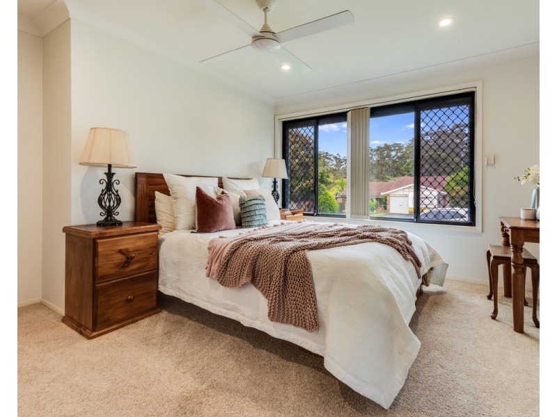 16 Beaumont Avenue, Wyoming NSW 2250