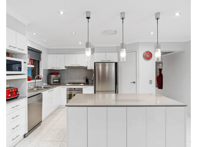 30 Cobbedah Drive, Springfield NSW 2250