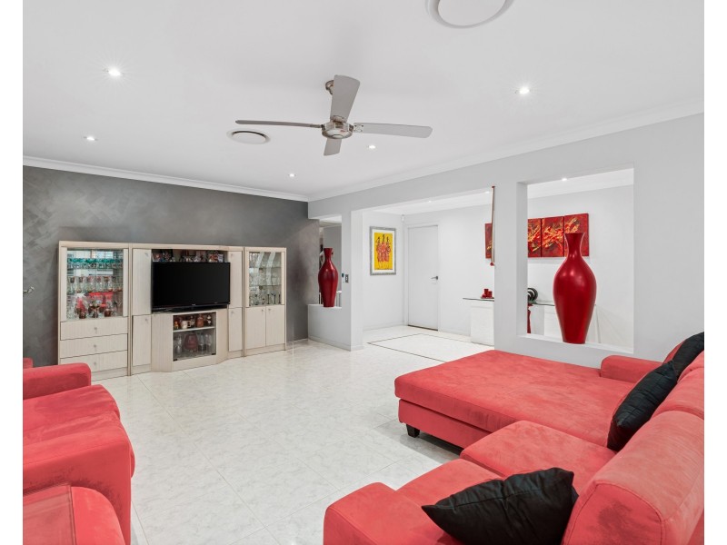 30 Cobbedah Drive, Springfield NSW 2250