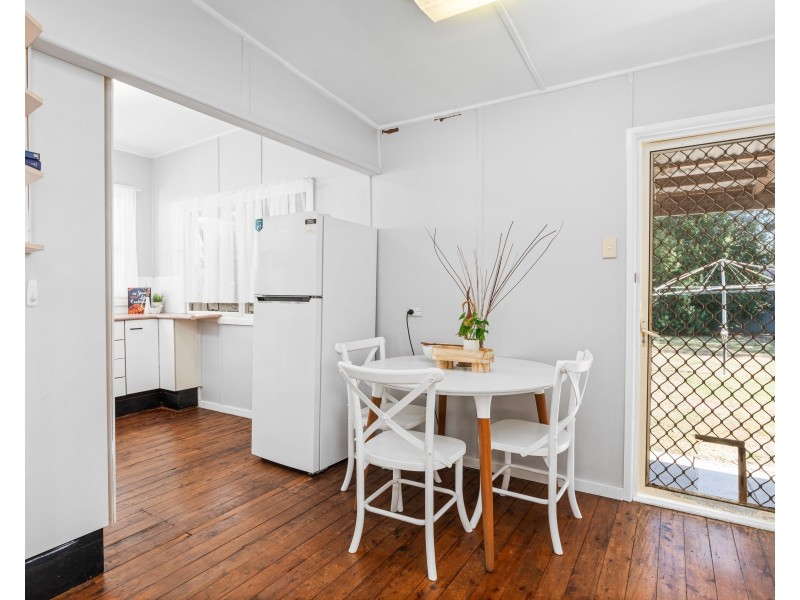 7 Marina Street, Budgewoi NSW 2262