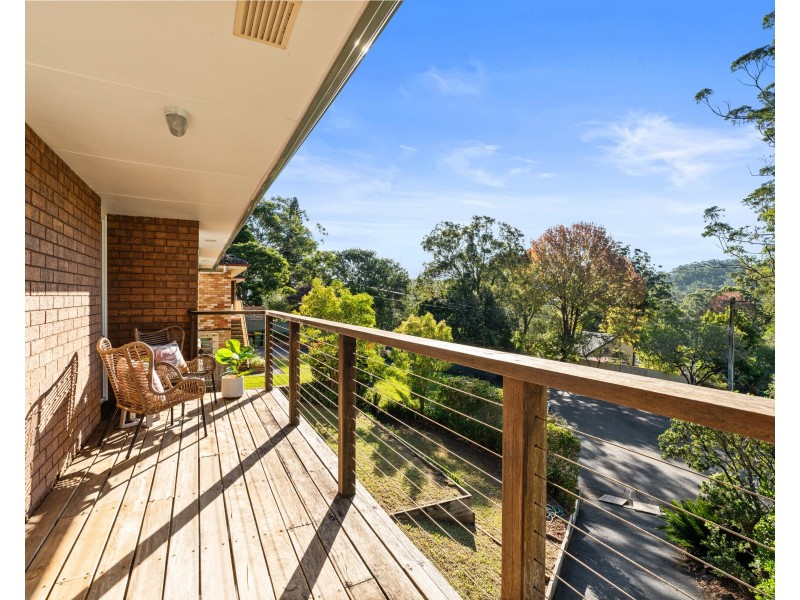 4 Binya Avenue, Wyoming NSW 2250