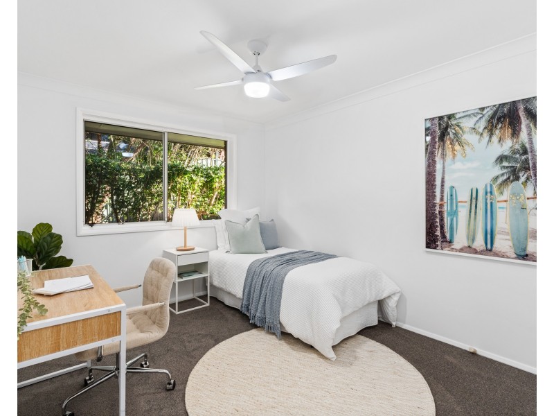 4 Binya Avenue, Wyoming NSW 2250