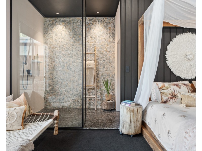 28 Serpentine Road, Erina Heights NSW 2260