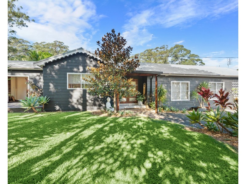 28 Serpentine Road, Erina Heights NSW 2260