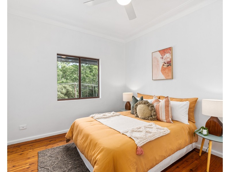 27 White Street, East Gosford NSW 2250