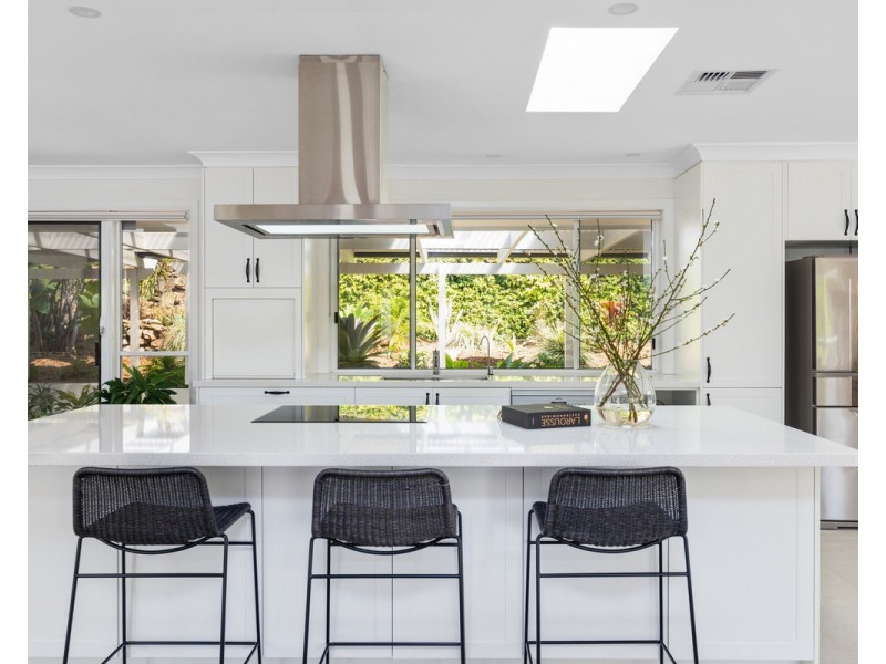 4 Victor Close, Tumbi Umbi NSW 2261