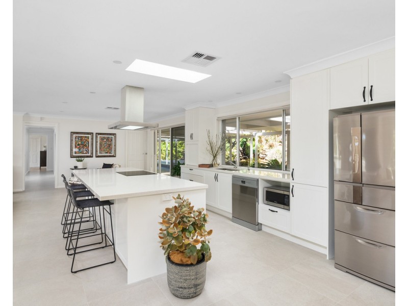 4 Victor Close, Tumbi Umbi NSW 2261