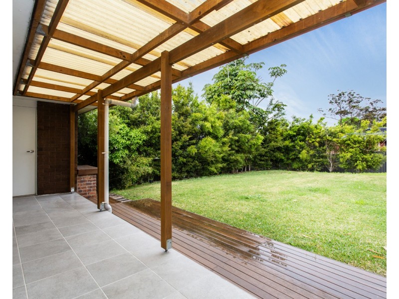 10 Fragar Avenue, Wyoming NSW 2250