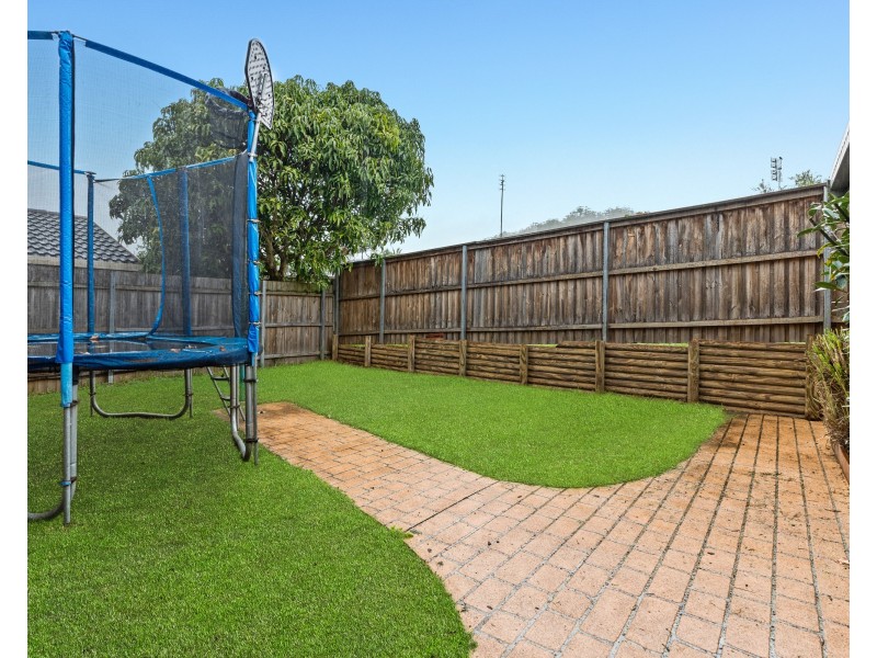 21 Yanderra Crescent, Narara NSW 2250