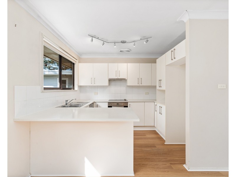 37a Barralong Road, Erina NSW 2250