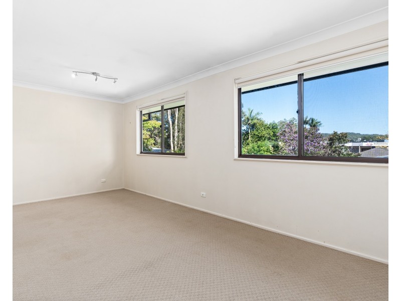 37a Barralong Road, Erina NSW 2250