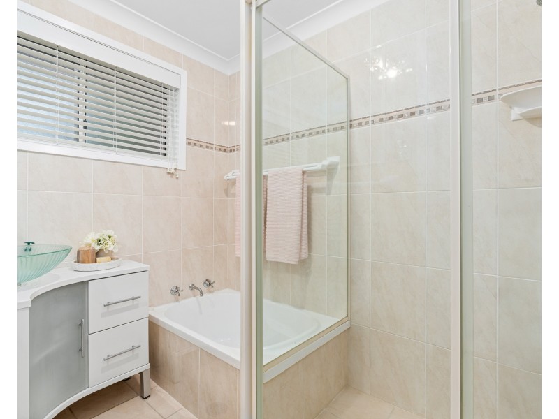 10 Runyon Close, Narara NSW 2250