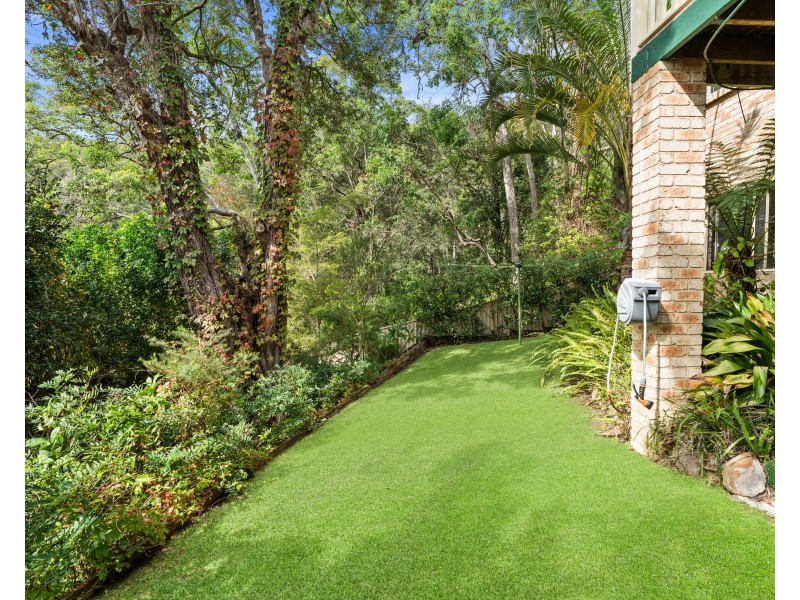 35 Thames Drive, Erina NSW 2250