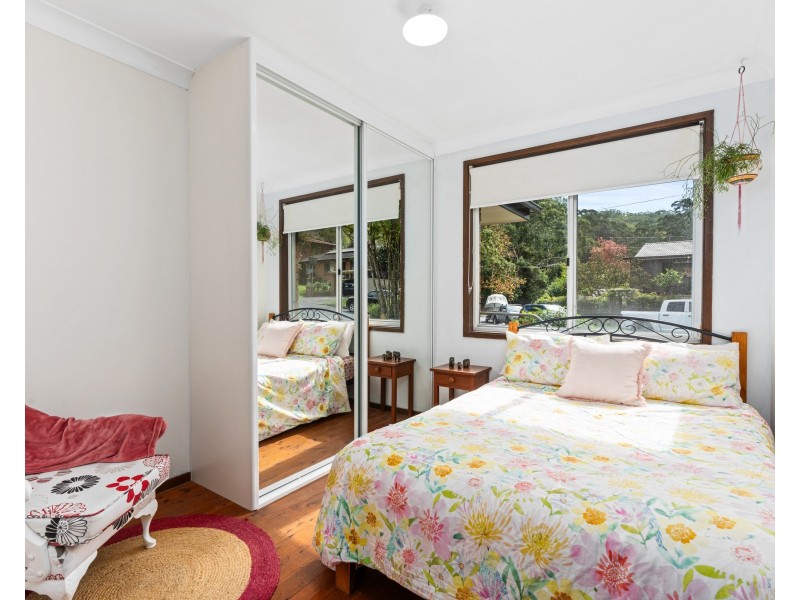8 Pangari Close, Wyoming NSW 2250