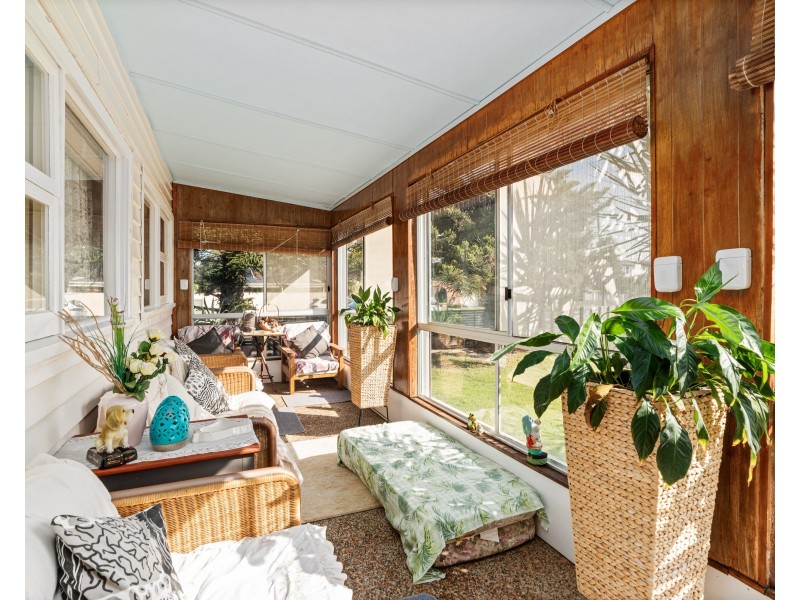 135 Hutton Road, The Entrance North NSW 2261