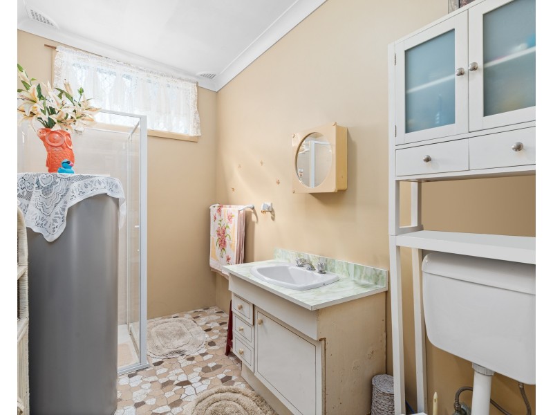 135 Hutton Road, The Entrance North NSW 2261