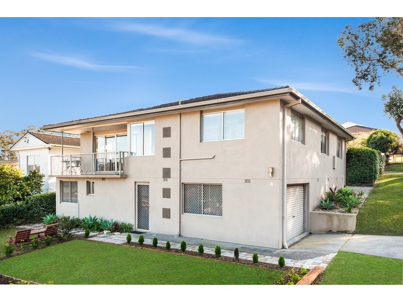 6 Park Crescent, Green Point NSW 2251