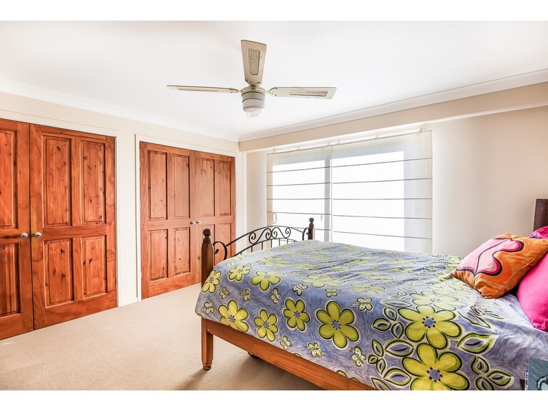 6 Park Crescent, Green Point NSW 2251