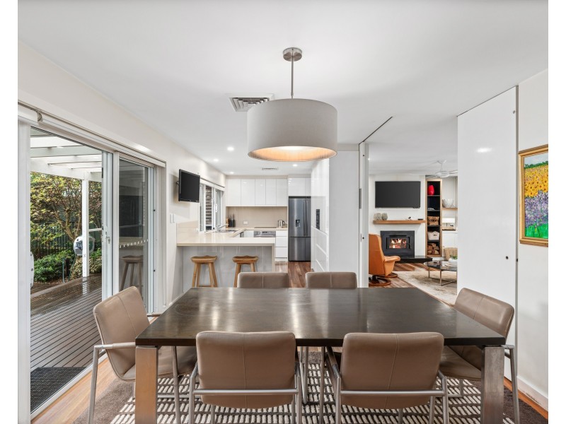 1 Windsor Road, Wamberal NSW 2260
