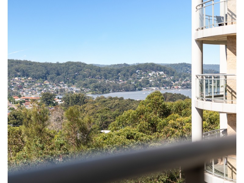 252/80 John Whiteway Drive, Gosford NSW 2250