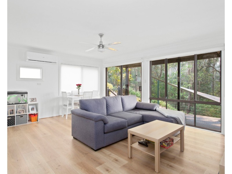 7 Kalori Avenue, Wyoming NSW 2250